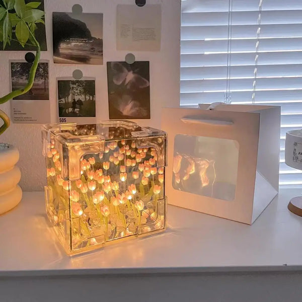 Tulips Cube Infinity Mirror Lamp